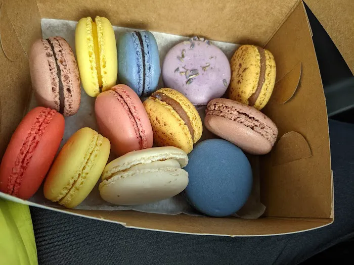 Colorful French macarons